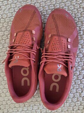 On Cloud Cloud 5 Women's size 6.5 Chili- Rust Orange Color Shoes